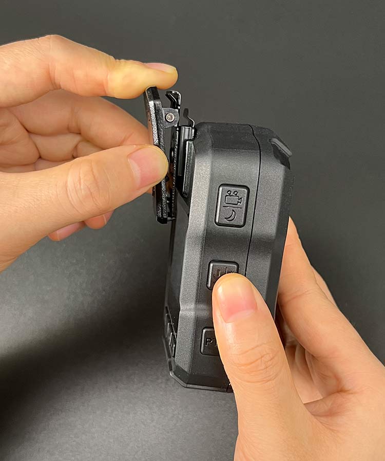 General small shoulder clip for law enforcement recorder